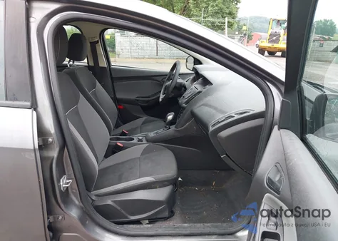 2013 Ford Focus S z USA, uszkodzony, nr VIN 1FADP3E20DL360890